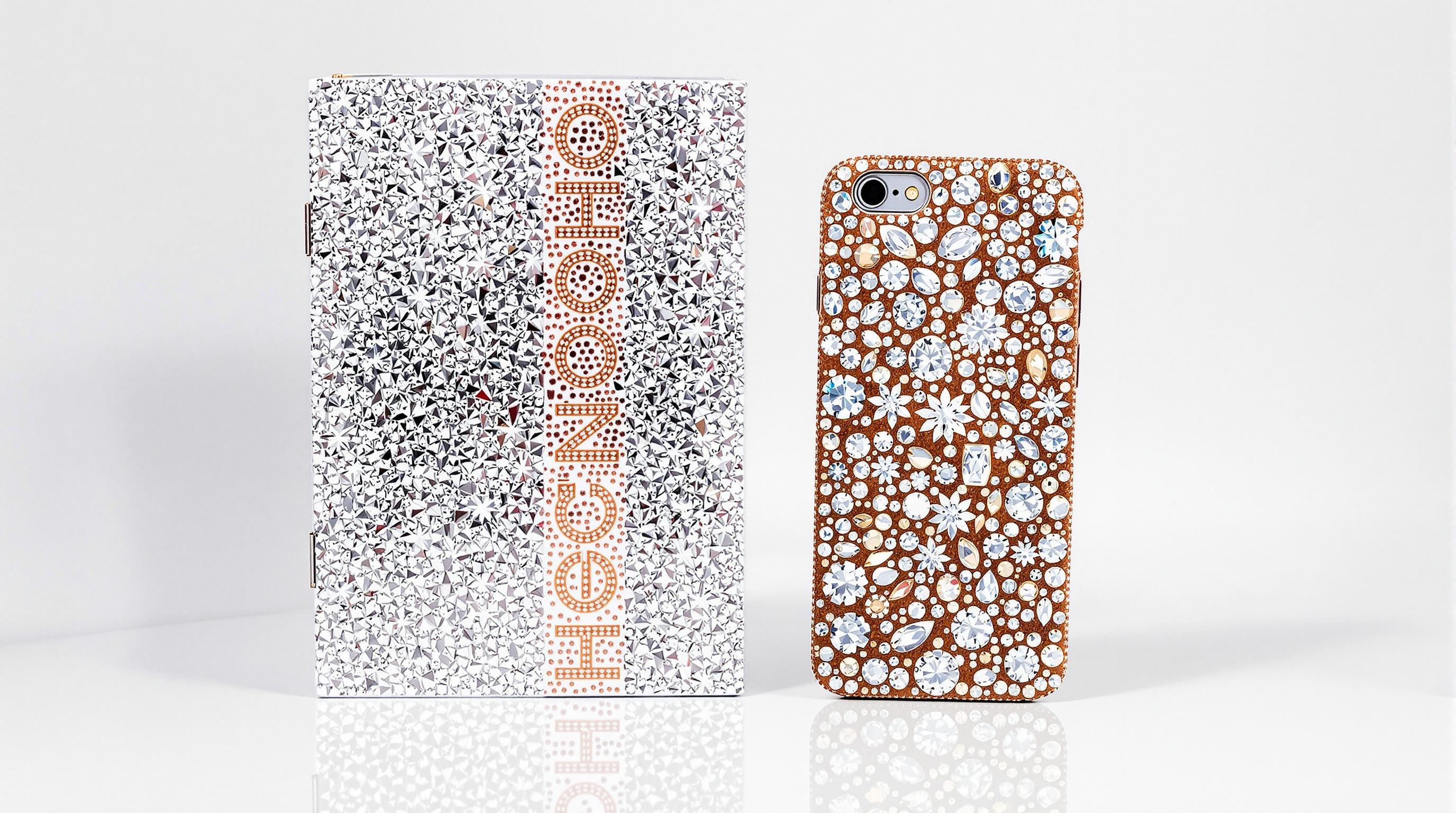 Comparatif visuel calendrier de l'avent luxe et téléphone ultra-luxe 2025